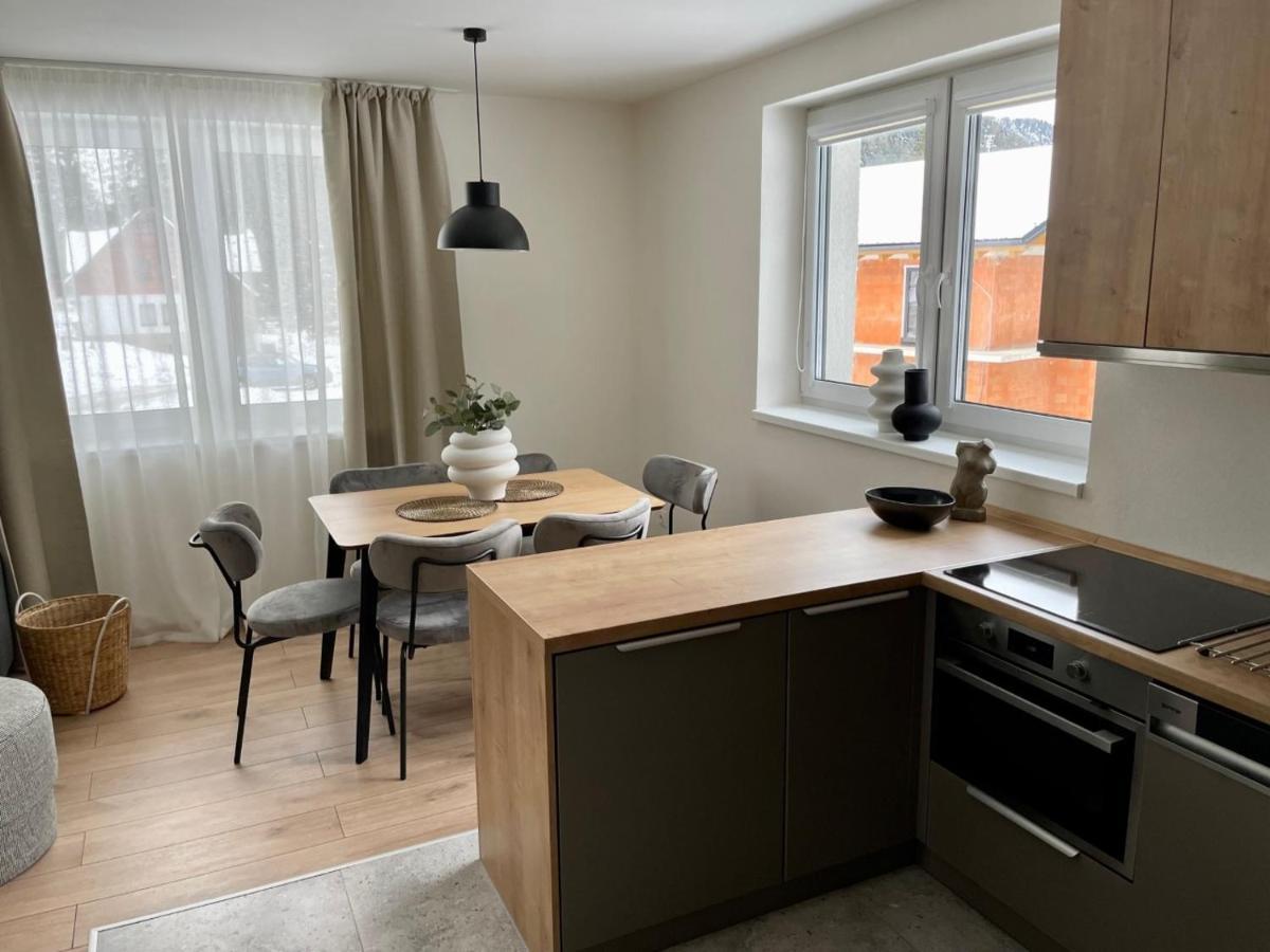 Apartmany Kellov Dom Демановска Долина Екстериор снимка