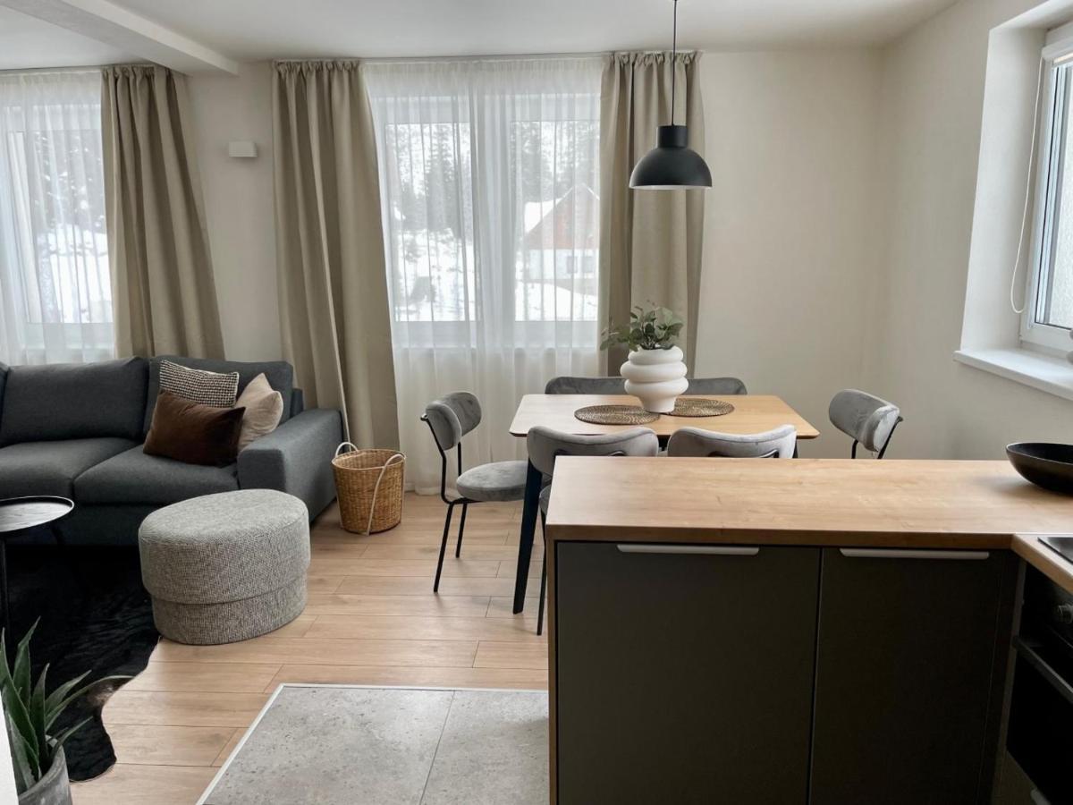 Apartmany Kellov Dom Демановска Долина Екстериор снимка