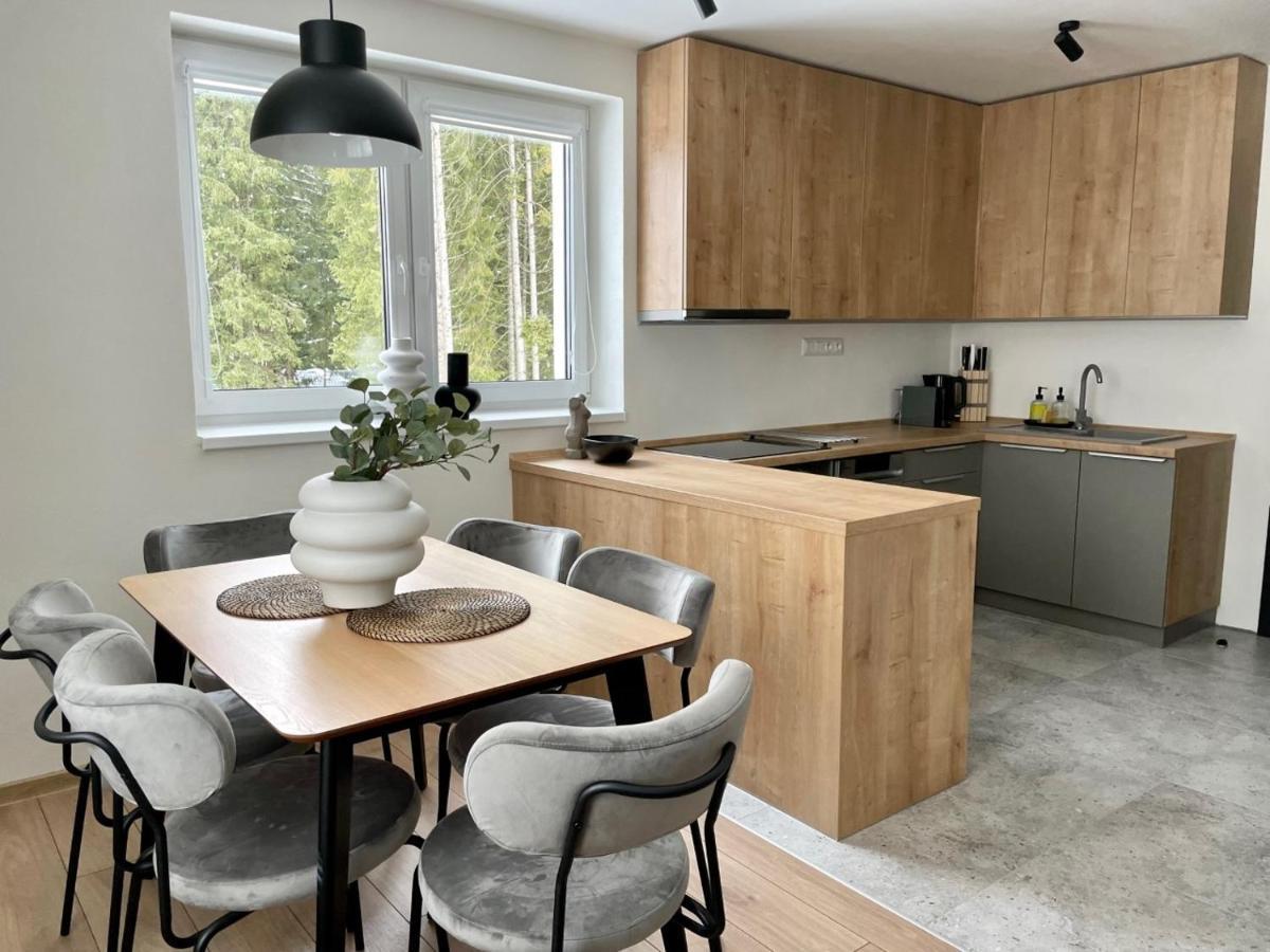 Apartmany Kellov Dom Демановска Долина Екстериор снимка