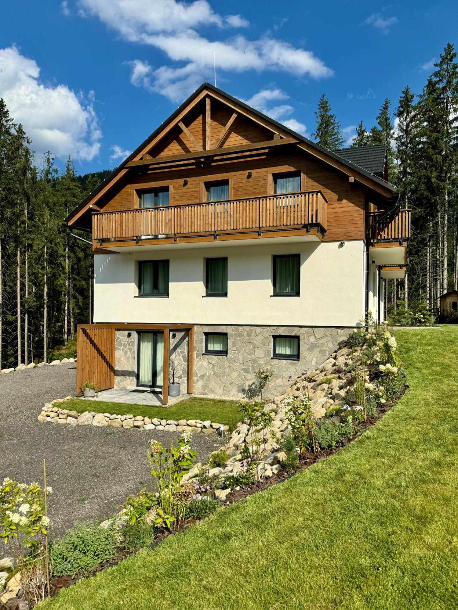 Apartmany Kellov Dom Демановска Долина Екстериор снимка